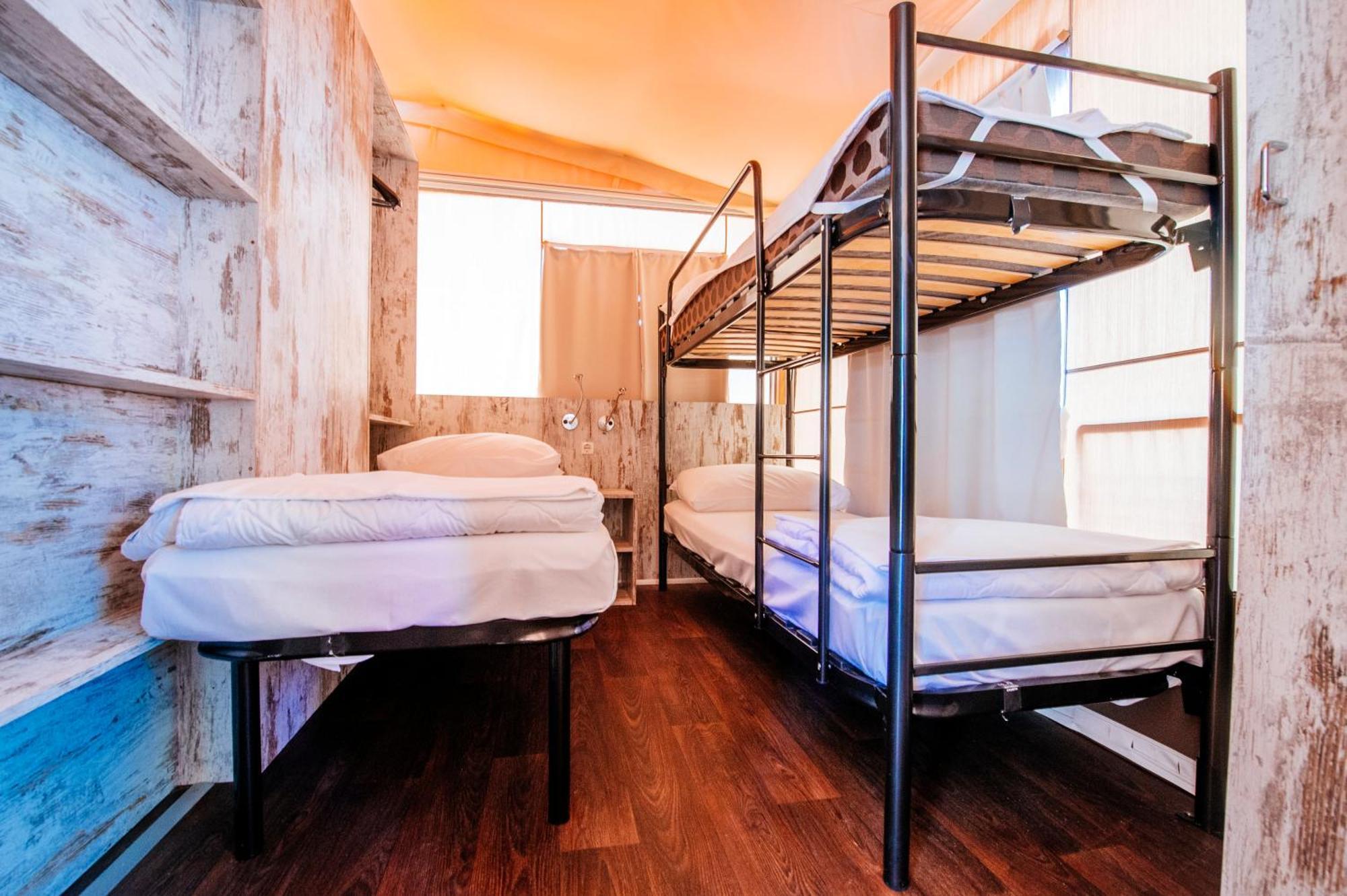 Zaton Holiday Resort Glamping Tents Nin Zimmer foto
